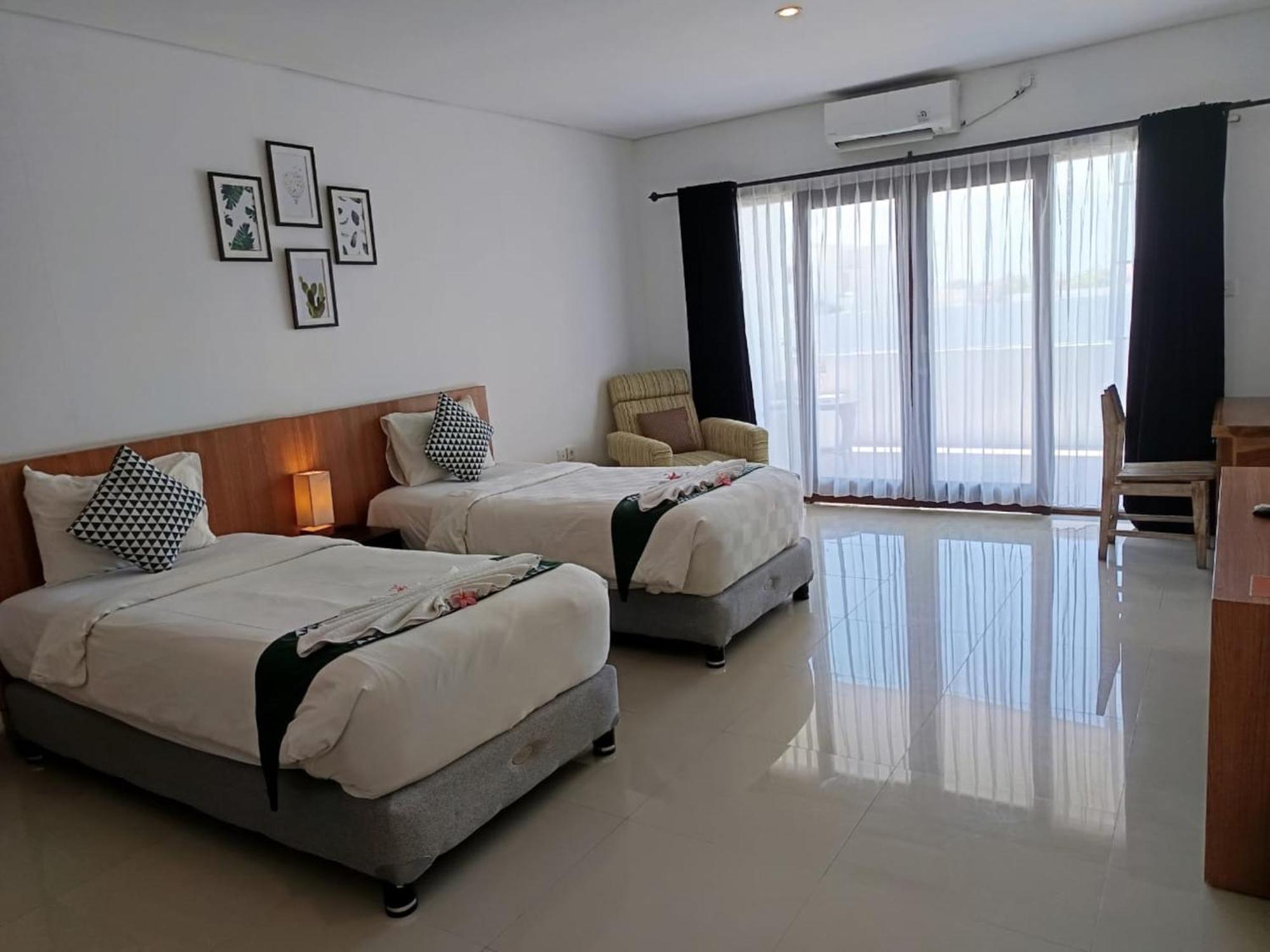 Abian Harmony Hotel 3*